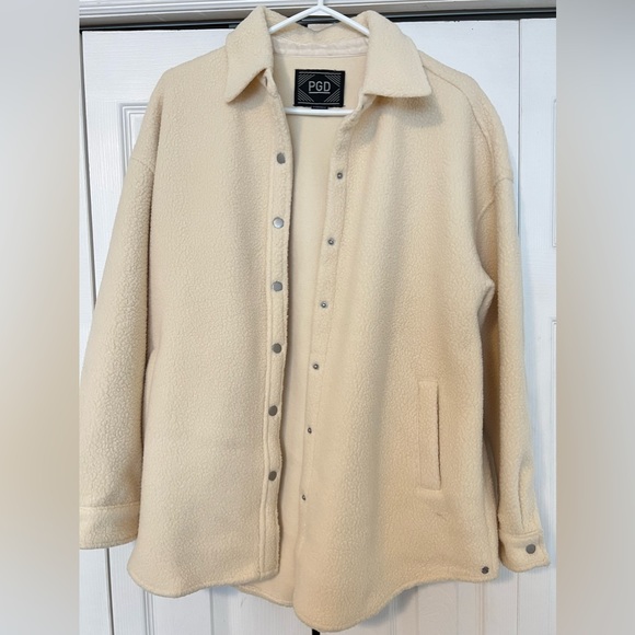 PLENTY PDG Teddy Bear Shacket - Picture 1 of 1